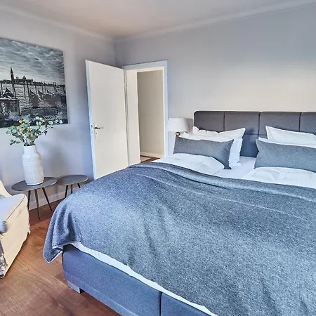 Techts Apartmenthaus Lägenhet *