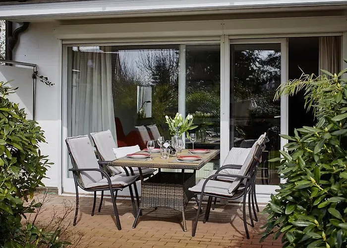 Techts Apartmenthaus * טימנדורפר שטרנד